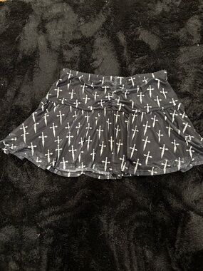 Black Dagger Print mesh Skirt